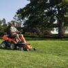 Husqvarna R 214TC inkl. Mähdeck Combi 94 – Modell 2025