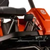 Husqvarna R 112C mit Mähdeck Combi 85 – Winterpaket mit Schneeschild, Gummileiste und Schneeketten – Modell 2025