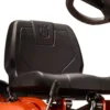 Husqvarna R 112C mit Mähdeck Combi 85 – Winterpaket mit Schneeschild, Gummileiste und Schneeketten – Modell 2025