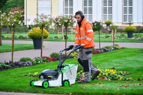 Honda Profi-Antriebsmäher Etesia Pro 46 PHTS3