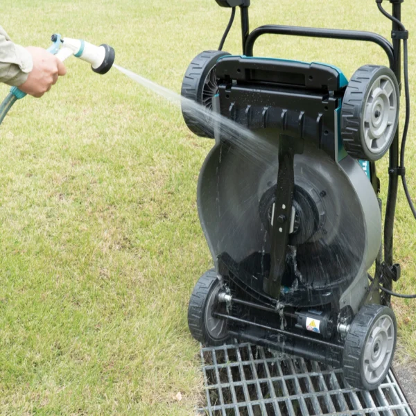 Makita LM002GT204 inkl. Akku + Ladegerät – Modell 2025