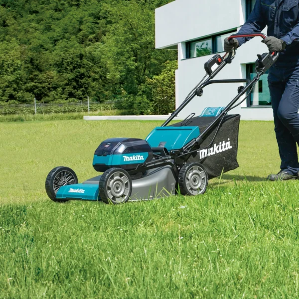 Makita LM002GT204 inkl. Akku + Ladegerät – Modell 2025