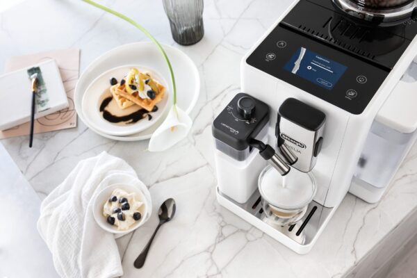 Kaffeevollautomat De’Longhi EXAM440.55.W Rivelia Milk Weiß